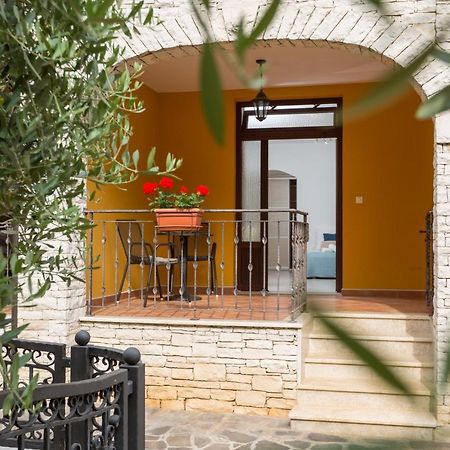 Studio Apartments Pinia-Marina Poreč Eksteriør bilde