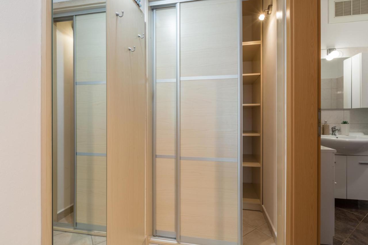 Studio Apartments Pinia-Marina Poreč Eksteriør bilde
