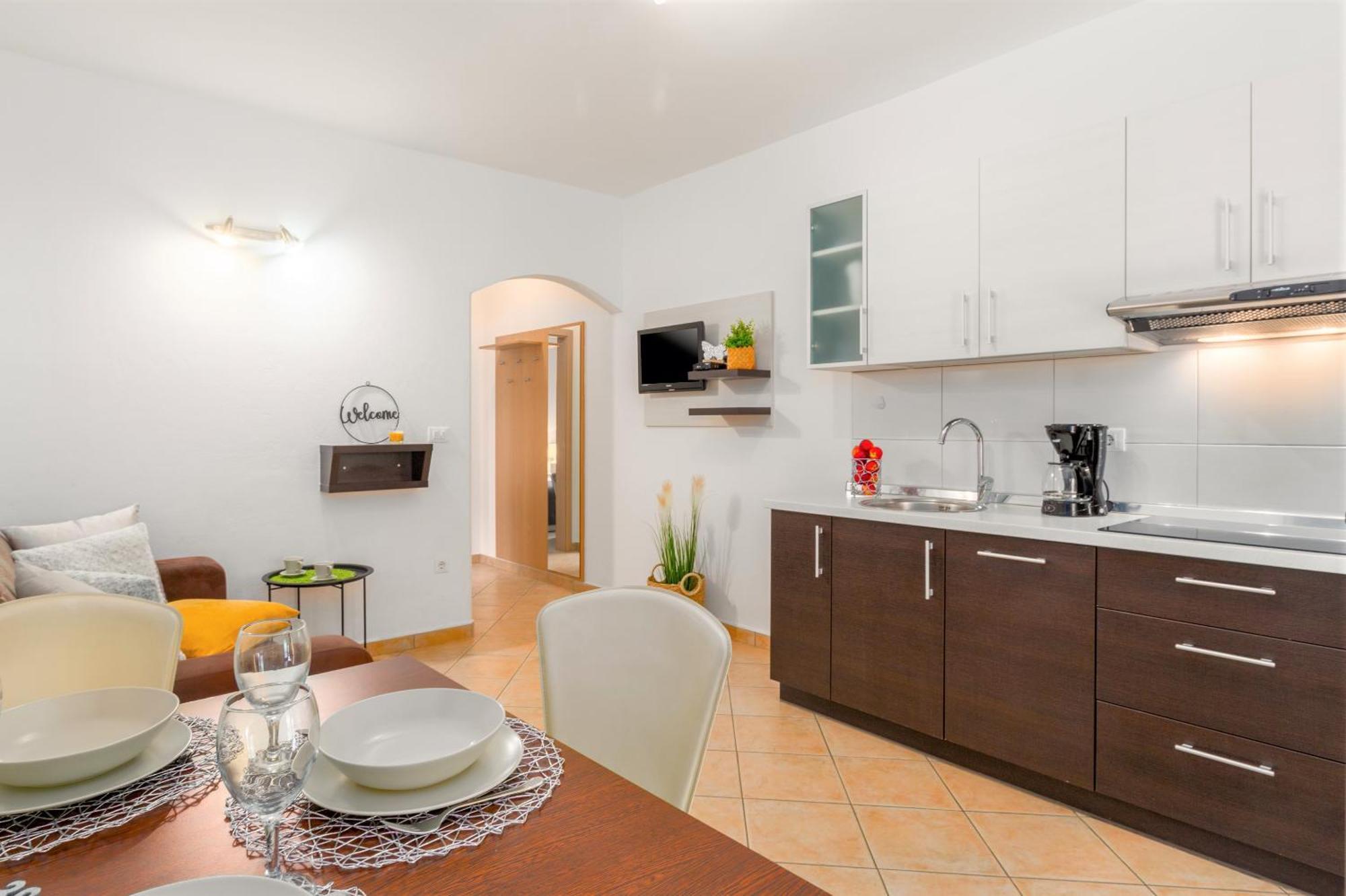 Studio Apartments Pinia-Marina Poreč Eksteriør bilde