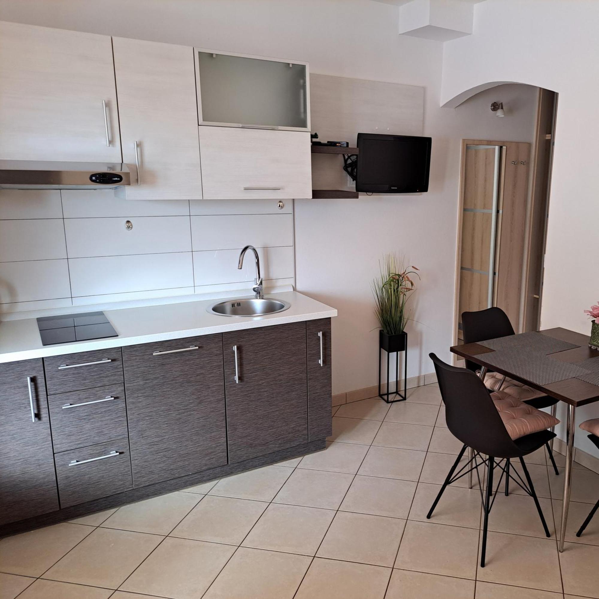 Studio Apartments Pinia-Marina Poreč Eksteriør bilde